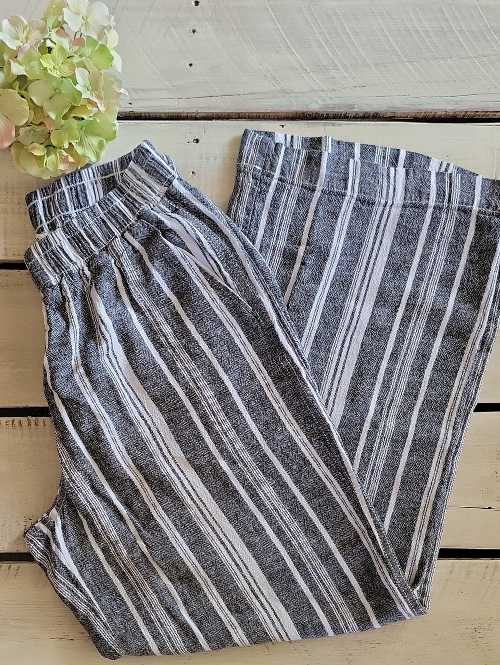 Briggs Striped Relaxed Linen-Blend Pants - Gray & White Sz Large